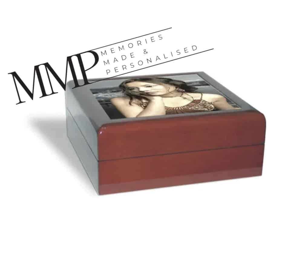 - Img_6662 - Memories Made and Personalised - Memories Made and Personalised - - - Custom Printed Jewellery Box with Custom Designed and and Printed Photo Tile. - Memories Made and Personalised