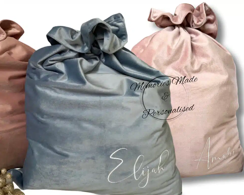 - Image_d286cc1c-1688-4ef9-8ffb-b442d8f7d20e - Memories Made and Personalised - Memories Made and Personalised - - - Personalised Luxurious Velvet Christmas Sacks. - Memories Made and Personalised